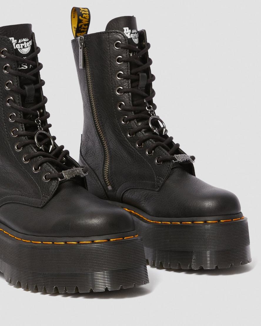 Dr martens best sale platform dolls kill